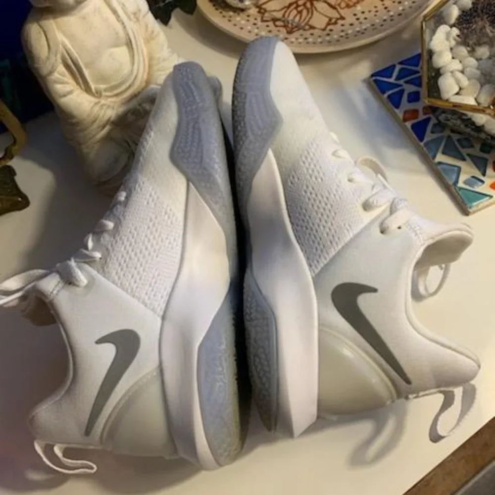 Nike Zoom Shift Syle 917731-100